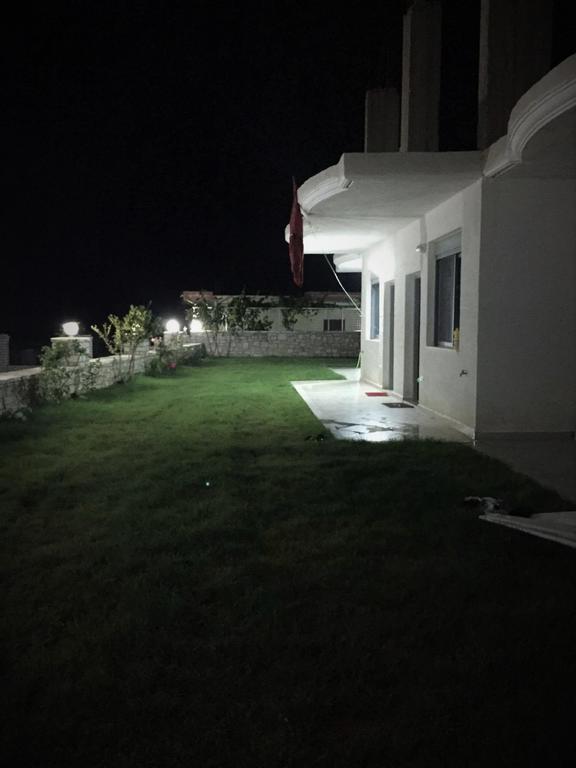 Sunset House Apartment Ksamil Exterior photo